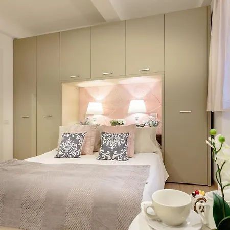 Apartmán Orchidea Bianca, A 2 Bedrooms 2 Bathrooms Understated Luxury With A Welcoming Ambience Lucca
